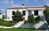 Holiday Home Armação De Pêra:  casa Azul - Algarve - 4 Pax - Armacao ...