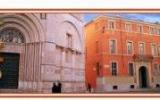 Apartment Emilia Romagna:  suites In Historical Palazzo 