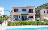 Holiday Home Paphos:  lovely 3 Bed Villa With Pool And Sea Views 