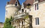 Holiday Home Midi Pyrenees:  enchanting Chateau. Heated Pool And ...