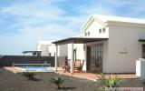 Holiday Home Arrecife Canarias:  luxury Villa Jasmin, Playa Blanca ...