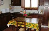 Holiday Home Italy:  le Manzinaie - Charming Accommodation With Pool 