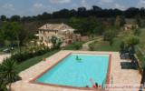 Holiday Home Fermo:  villa Pomegranate With Pool - Sleeps 20 
