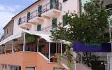 Guest Room Croatia: Room 203 (3-Bettzimmer) - Pension 132 - Rabac Istria 