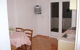 Apartment Supetarska Draga: Apartment 6 (A4+2) - House 151 - Supetarska Draga ...