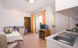 Apartment Rovinj: Apartment B2 (A2+1) - House 159 - Rovinj Istria 