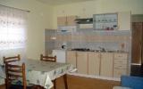 Apartment Fazana: Apartment 2 (A4+1) - House 1132 - Fazana Istria 