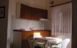 Apartment Petrcane: Apartment 1 (A2+1) - House 2172 - Petrcane Dalmatia 