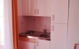 Apartment Primorsko Goranska: Apartment 3 (A2+2) - House 342 - Crikvenica ...