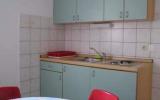 Apartment Zagrebacka Fernseher: Apartment 3 (A2+2) - House 2178 - Petrcane ...