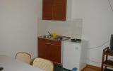 Apartment Primorsko Goranska: Apartment 2 (A2+1) - House 2224 - Malinska ...