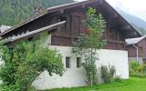 Holiday Home Chamonix Fernseher: House Les Rosiers 