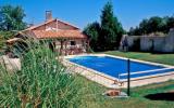 Holiday Home Barbezieux: Fr3165.100.2 