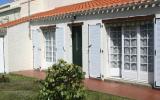 Holiday Home Les Sables D'olonne Fernseher: House 