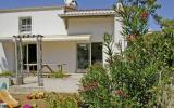 Holiday Home France: Fr2416.300.1 