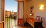 Apartment Firenze Sauna: Apartment Window Of Florence 