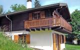 Holiday Home Switzerland Waschmaschine: House Henriette 