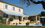 Holiday Home France: Fr8725.702.1 