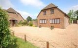 Holiday Home United Kingdom Parking: Holiday Home Kent 6 Persons 