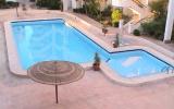 Apartment Al Bahr Al Ahmar Safe: Holiday Apartment With Shared Pool In ...