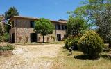 Amelia holiday villa accommodation, Montecastrilli with walking, disabled access, balcony/terrace, internet access, rural retrea