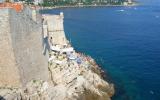 Home rental in Dubrovnik, Dubrovnik Old Town with walking, beach/lake nearby, balcony/terrace, air con, TV, DVD
