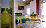 Apartment Italy: Rome Holiday Apartment Rental With Balcony/terrace, Air Con 