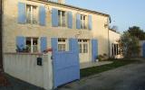 Holiday Home Surgères Fernseher: La Rochelle Holiday Farmhouse To Let, ...