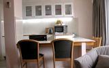Apartment Australia: Self-Catering Holiday Apartment In Sydney, Sydney ...