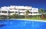Apartment Spain: Holiday Apartment With Shared Pool, Golf Nearby In Estepona - ...
