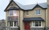 Holiday Home Kerry: Kenmare Holiday Home Rental, Gortamullen With Golf, ...