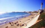 Apartment Spain: Cadiz Holiday Apartment Rental With Walking, Beach/lake ...