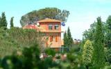 Holiday Home Italy: Castiglione Del Lago Holiday Villa Rental With Private ...