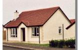 Holiday Home Bushmills: Cottage Rental In Bushmills With Golf Nearby - ...