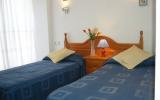 Apartment Spain: Fuengirola Holiday Apartment Rental With Beach/lake ...