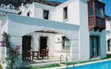 Holiday Home Bodrum Icel Fernseher: Holiday Villa With Swimming Pool In ...