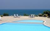 Holiday Home Paphos Air Condition: Holiday Villa With Shared Pool In ...