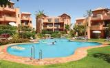 Apartment Spain: Holiday Apartment With Shared Pool, Golf Nearby In Estepona, ...