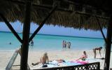 Holiday home in Negril with walking, beach/lake nearby, balcony/terrace, air con, rural retreat, TV, DVD