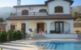 Holiday Home Bellapais Fernseher: Bellapais Holiday Villa Rental With Log ...