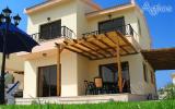 Holiday Home Limassol Safe: Vacation Villa With Swimming Pool In Pissouri, ...