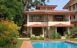 Holiday Home Goa Goa: Holiday Villa With Shared Pool In Candolim, Bamon Vaddo ...