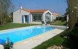 Holiday Home France: Apremont Holiday Villa Rental With Walking, Beach/lake ...