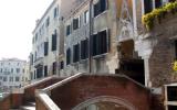 Apartment Veneto: Holiday Apartment In Venice, Veneto, Central Venice With ...