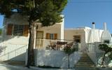 Holiday villa with swimming pool in Ostuni - walking, beach/lake nearby, log fire, balcony/terrace, air con, rural retreat, DVD