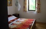 Apartment Croatia: Porec Holiday Apartment Rental With Balcony/terrace 