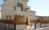Holiday Home Larnaca: Larnaca Holiday Villa Rental With Walking, Beach/lake ...
