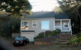 Holiday Home Oregon Surfing: Beautiful Home - Forest Views, Near Beach, ...