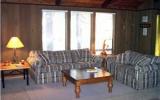 Holiday Home Oregon Fishing: Squirrel #3 - Home Rental Listing Details 