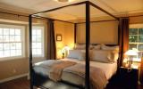 Holiday Home United States: L. A. Garden Suites, Close To Studios, Burbank & ...
